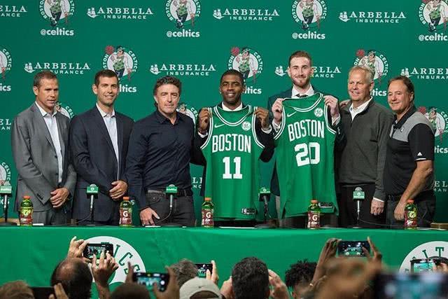 弗兰克：热刺老板必须花大钱买人，没有球队能不投资就成功（弗兰克：热刺若想成功，老板必须豪掷重金引援）