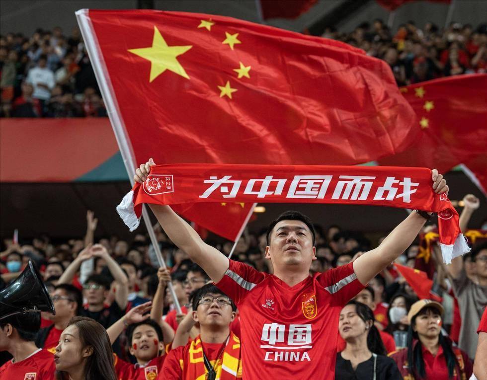 罗体：曼联不愿外租齐尔克泽，罗马目标转向法比奥·席尔瓦（罗马体育报：曼联拒放齐尔克泽外租，罗马转攻法比奥·席尔瓦）