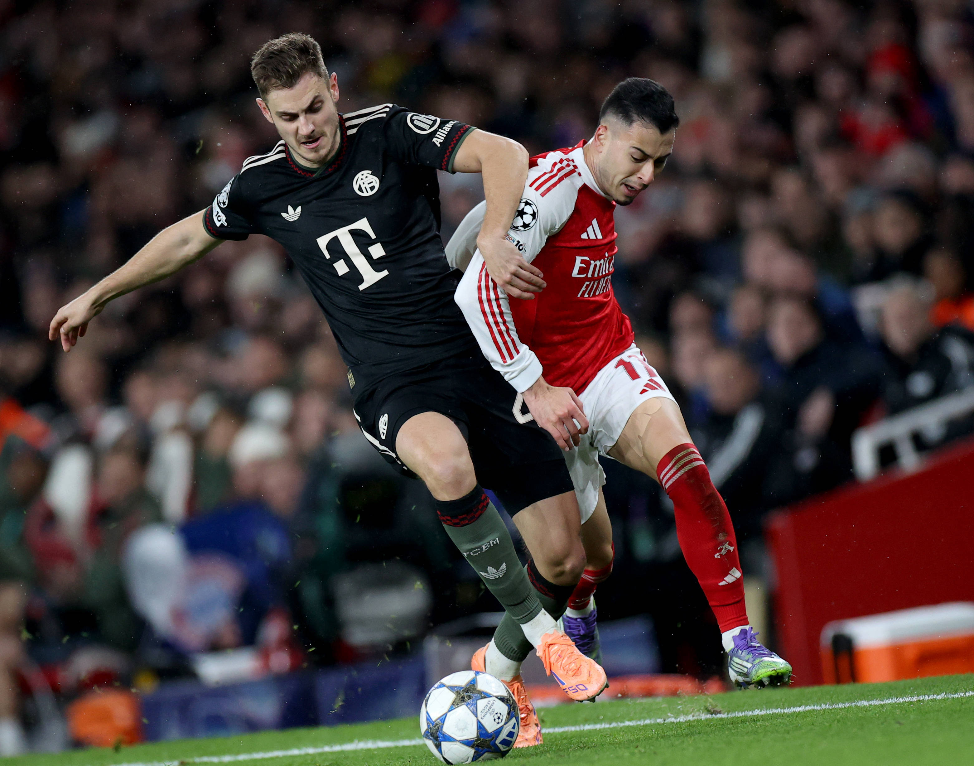 帕利尼亚：我在热刺很开心；对阵枪手压力可能更多在他们那边（帕利尼亚：在热刺很快乐，与阿森纳交锋压力主要在对方）