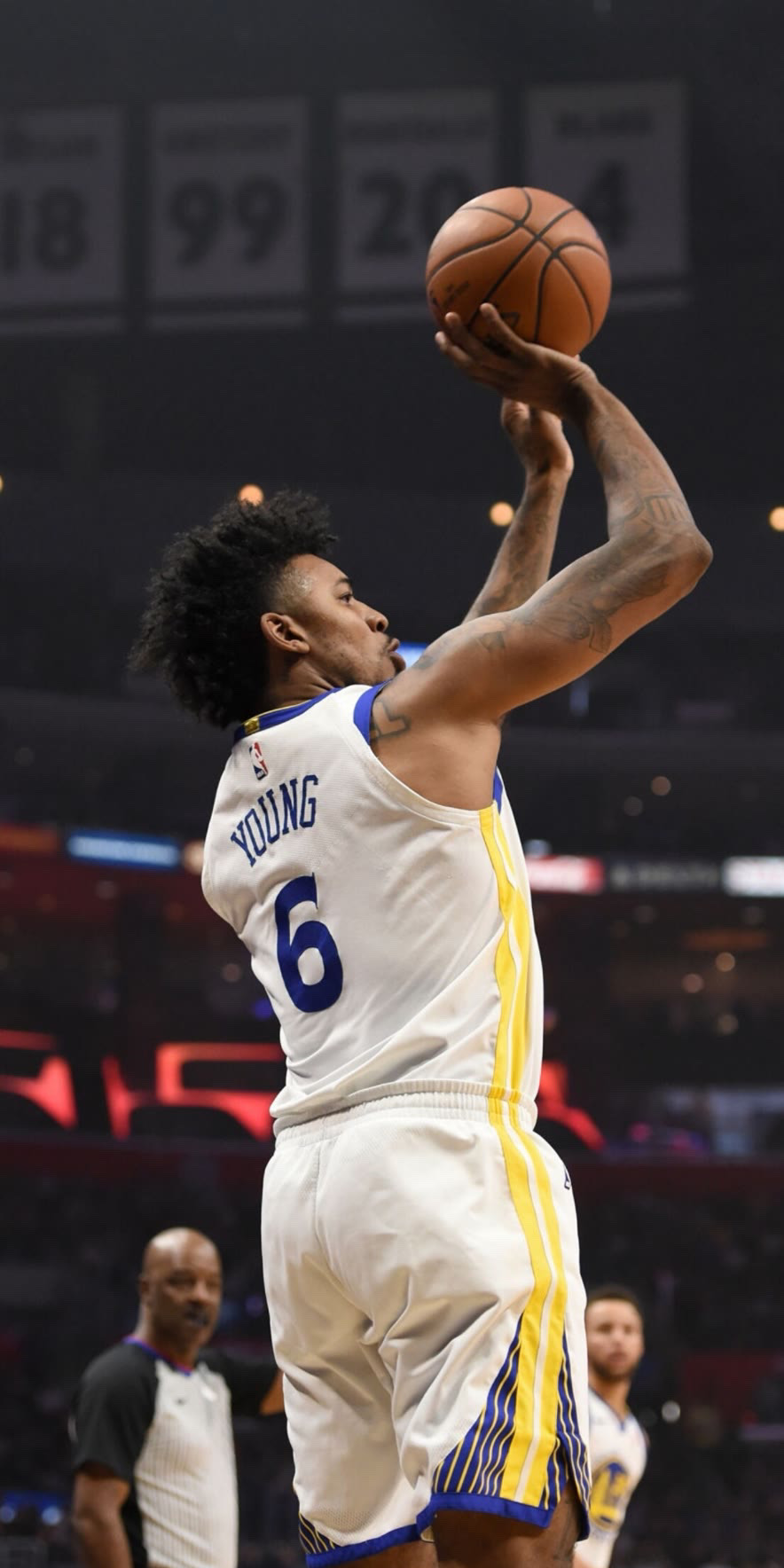 瑞天空：热刺、利物浦与扬-迪奥曼德的团队展开深度接触（瑞天空：热刺与利物浦正与扬-迪奥曼德团队密切商谈）