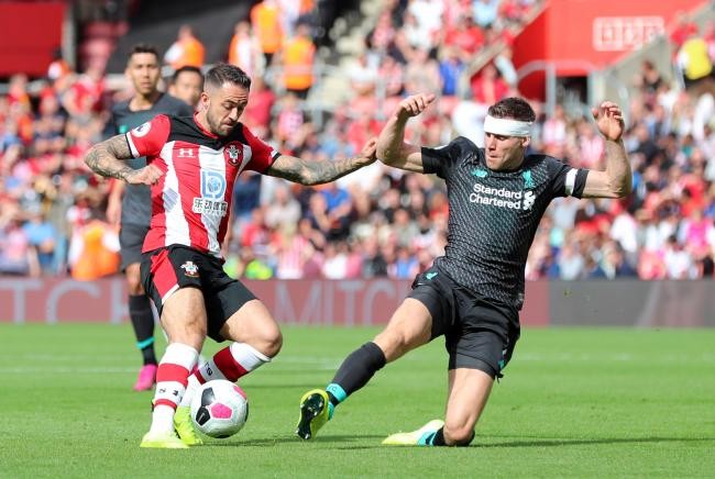 约基奇狂飙40+9+8！单节7中7轰19分太无解 率掘金23分逆转老鹰（约基奇轰40+9+8：单节7中7砍19分，掘金完成23分大逆转擒老鹰）